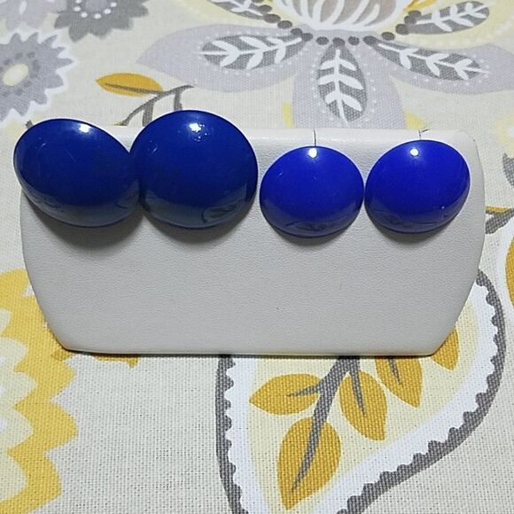 Vintage Jewelry - 2 Pairs of Retro Vintage Blue Earrings